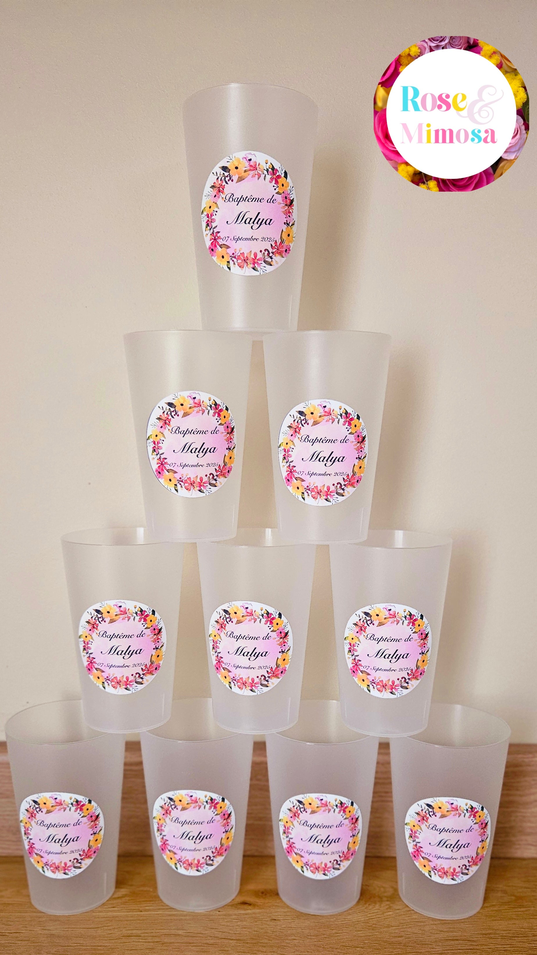 Gobelet Baptême Personnalisé – Couronne de Fleurs Vives (25 cl)